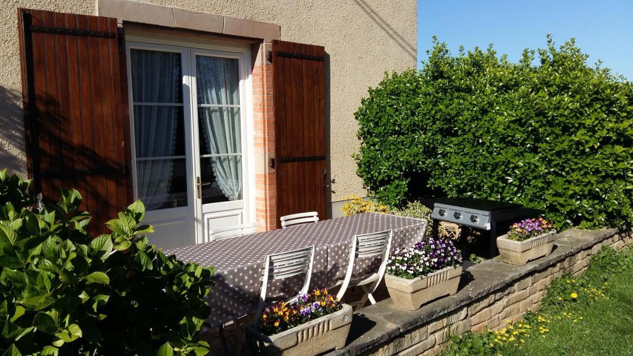 Charmante Maison A La Ferme Valderies Exterior foto
